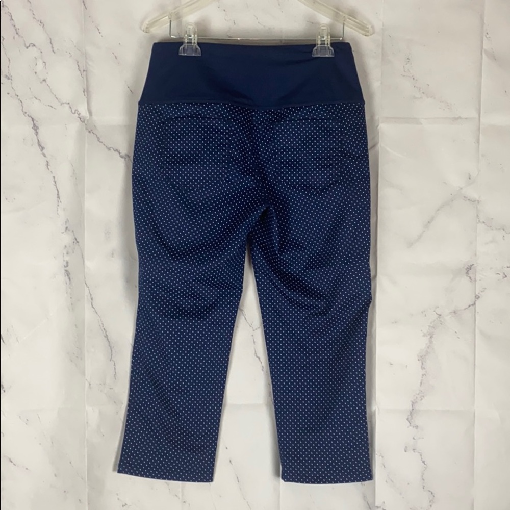 Intro. Love the Fit. Blue Polka Dot Tummy Control Capris 8 - Picture 5 of 10
